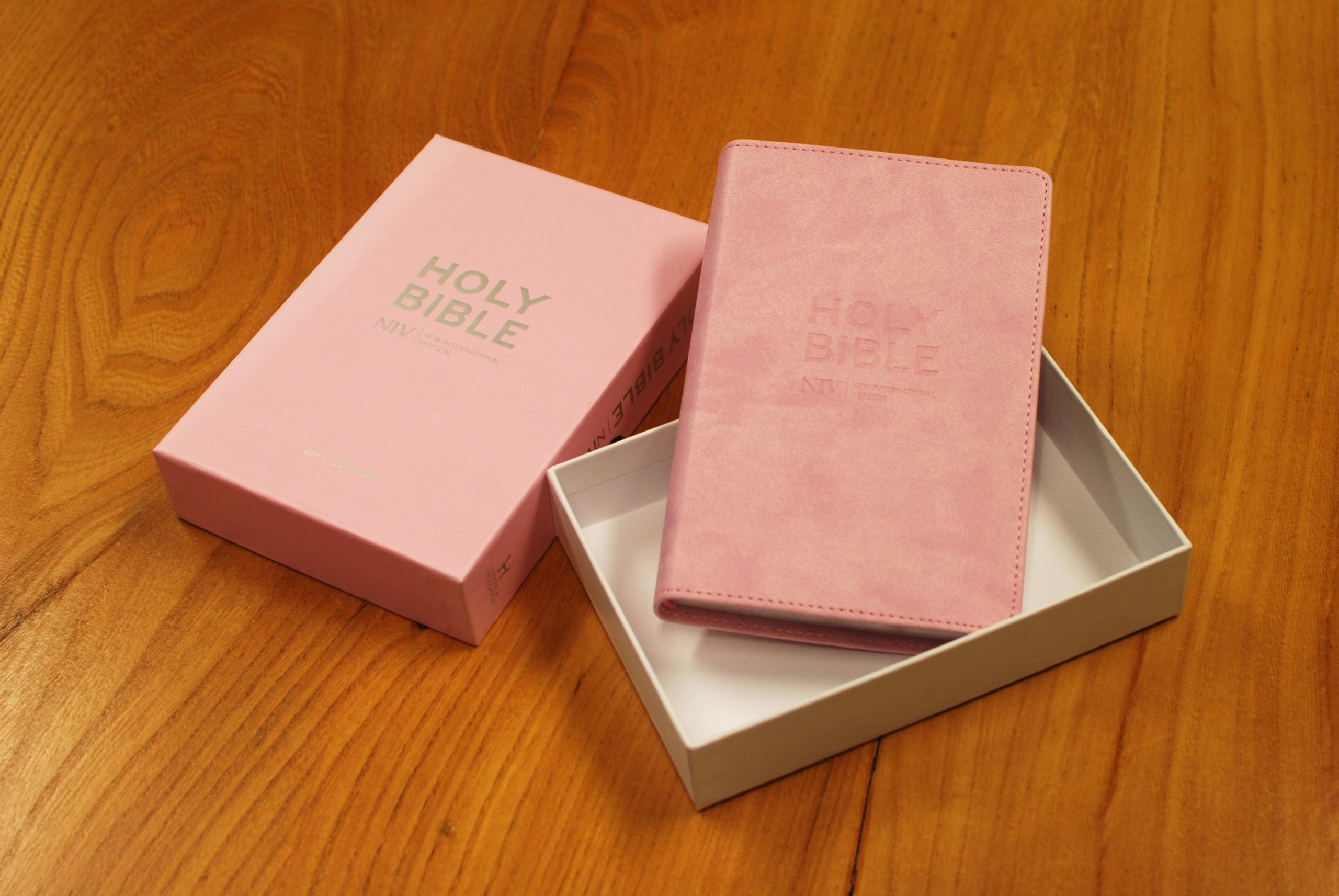 NIV Pocket Pastel Pink Soft-Tone Bible - Hodder & Stoughton